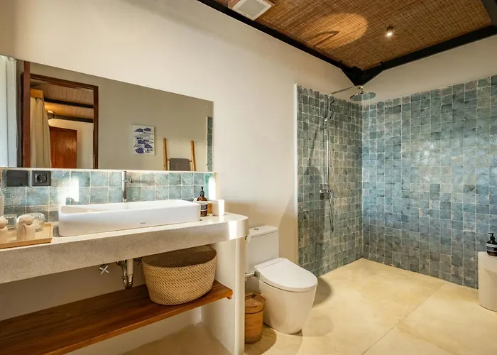 Ahimsa - Ocean View Villa *
